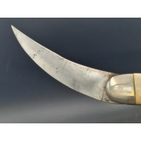 Coutellerie COUTEAU PLIANT ANCIEN SYSTÈME D'OUVERTURE À SECRET - France XIXè - 12