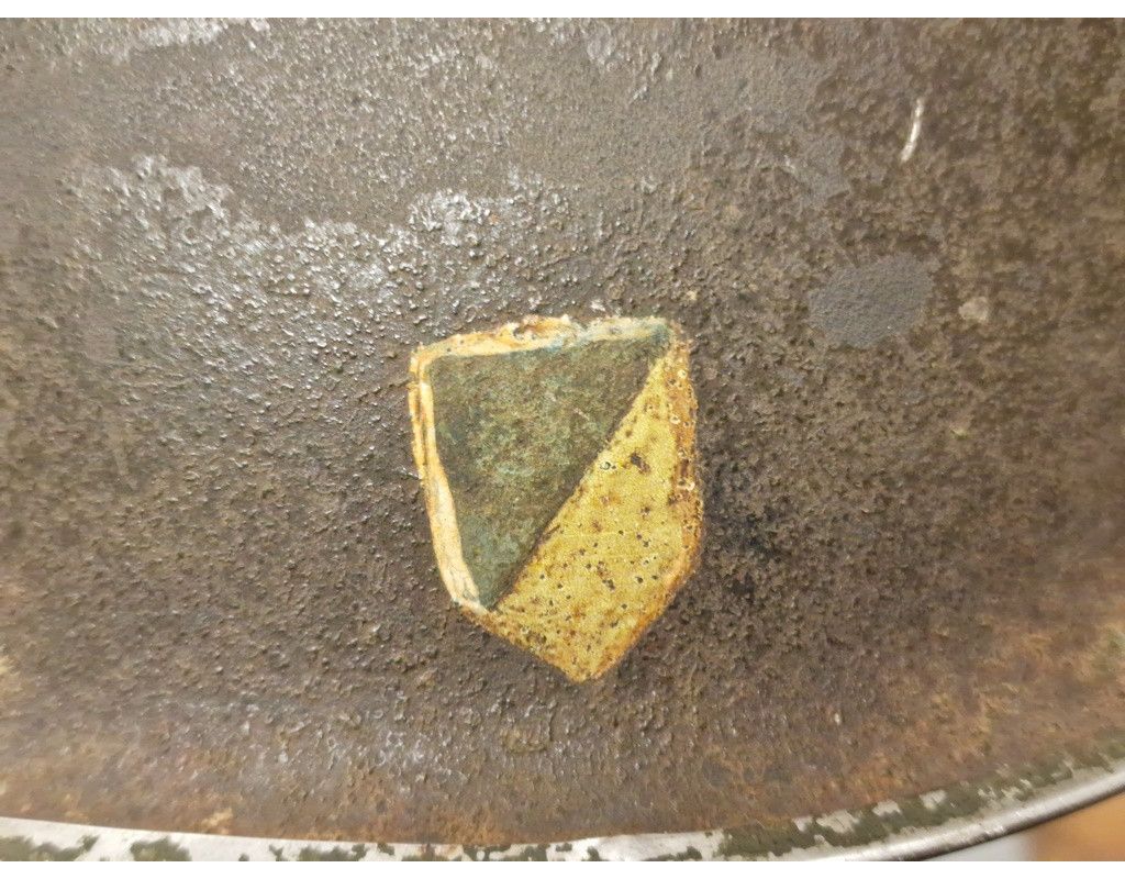 Militaria CASQUE US M1 A1 TROUPES FRANCAISES RESISTANTE VOSGES HIVER 1944 INSIGNE SECTION CIRCULATION - USA / FRANCE Seconde Gue