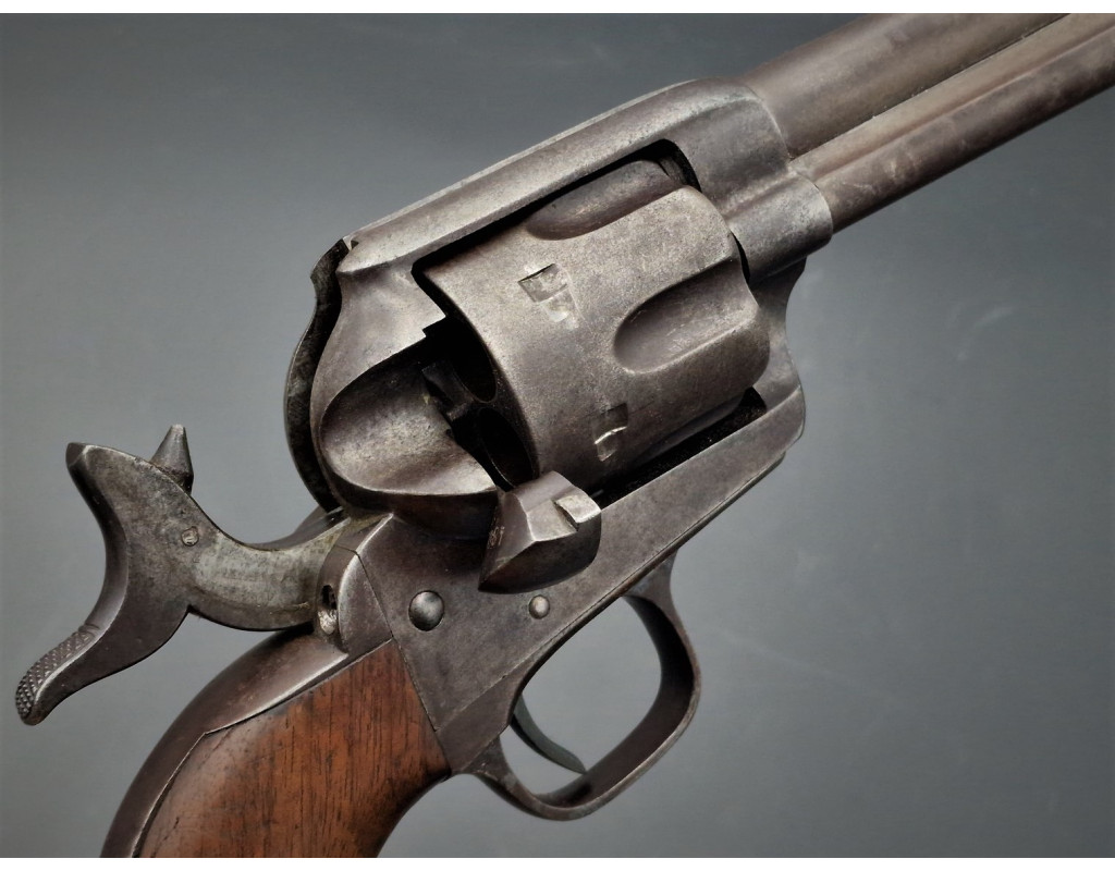Armes de Poing REVOLVER CAVALERIE COLT PEACEMAKER SINGLE ACTION MILITAIRE DE CAVALERIE SAA 1873 US ARMY 1877 CAL. 45LC - BACKWA