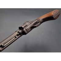 Armes de Poing REVOLVER CAVALERIE COLT PEACEMAKER SINGLE ACTION MILITAIRE DE CAVALERIE SAA 1873 US ARMY 1877 CAL. 45LC - BACKWA