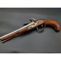 Armes de Poing PISTOLET À SILEX PETER FROMENT A ERLANG 1690-1752 NUREMBERG - ALLEMAGNE XVIIè SET1 - 1