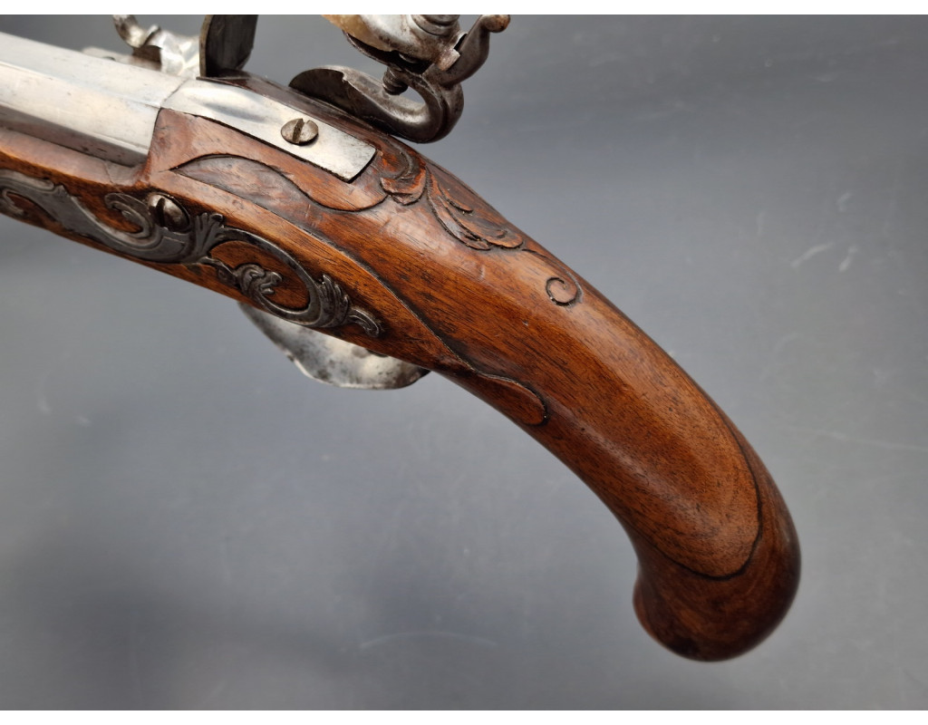 Armes de Poing PISTOLET À SILEX PETER FROMENT A ERLANG 1690-1752 NUREMBERG - ALLEMAGNE XVIIè SET1 - 11