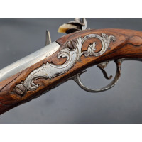 Armes de Poing PISTOLET À SILEX PETER FROMENT A ERLANG 1690-1752 NUREMBERG - ALLEMAGNE XVIIè SET1 - 12