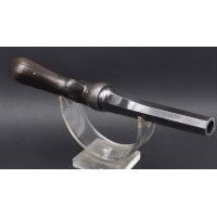 Catalogue Magasin PISTOLET HAMMOND DERRINGER 1866 - 1880 CONNECTICUTS ARMS NAUBUC CALIBRE 44 RF HENRY 8000ex - USA XIXè {PROD