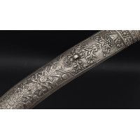 Armes Blanches LUXUEUX POIGNARD SABINI DAHARIA WAHABITE , Péninsule arabique DJAMBYA DAMAS ARGENT ET CORAIL - ARABIE SAOUDITE f