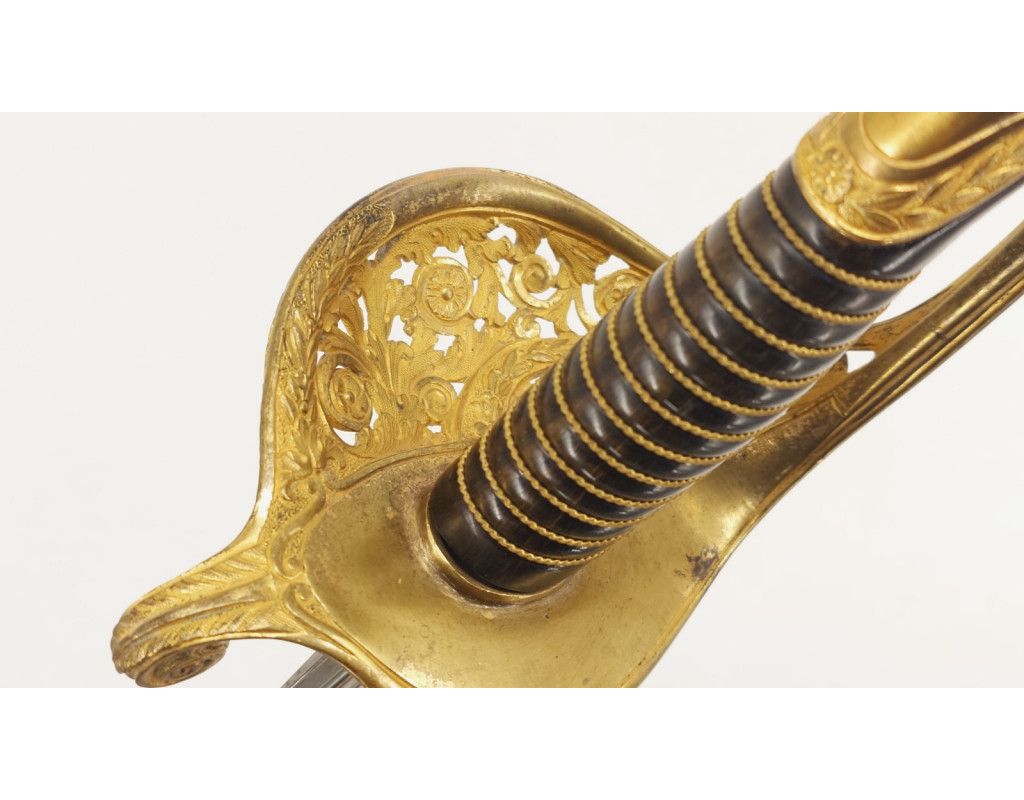 Armes Blanches COFFRET DE SABRE MODELE 1855 D'ETAT MAJOR OFFERT AU COLONEL ALEXIS ADOLPHE BLIGNY EN 1851 - FRANCE SECOND EMPIRE