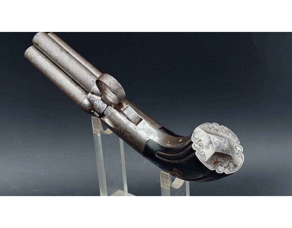 Catalogue Magasin REVOLVER POIVRIERE MARIETTE BREVETÉ 1850 4 CANONS A PERCUSSION CALIBRE 9MM 147218.45 - 4