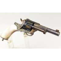 Armes de Poing REVOLVER DE LUXE SAINT-ÉTIENNE 1874 FAGNUS MAQUAIRE CALIBRE 320 - CADEAU DU MARÉCHAL FOCH À LOUIS MOUILLESEAUX -