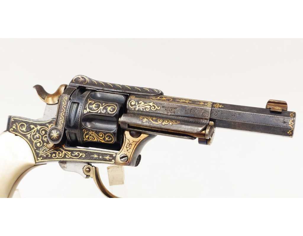Armes de Poing REVOLVER DE LUXE SAINT-ÉTIENNE 1874 FAGNUS MAQUAIRE CALIBRE 320 - CADEAU DU MARÉCHAL FOCH À LOUIS MOUILLESEAUX -