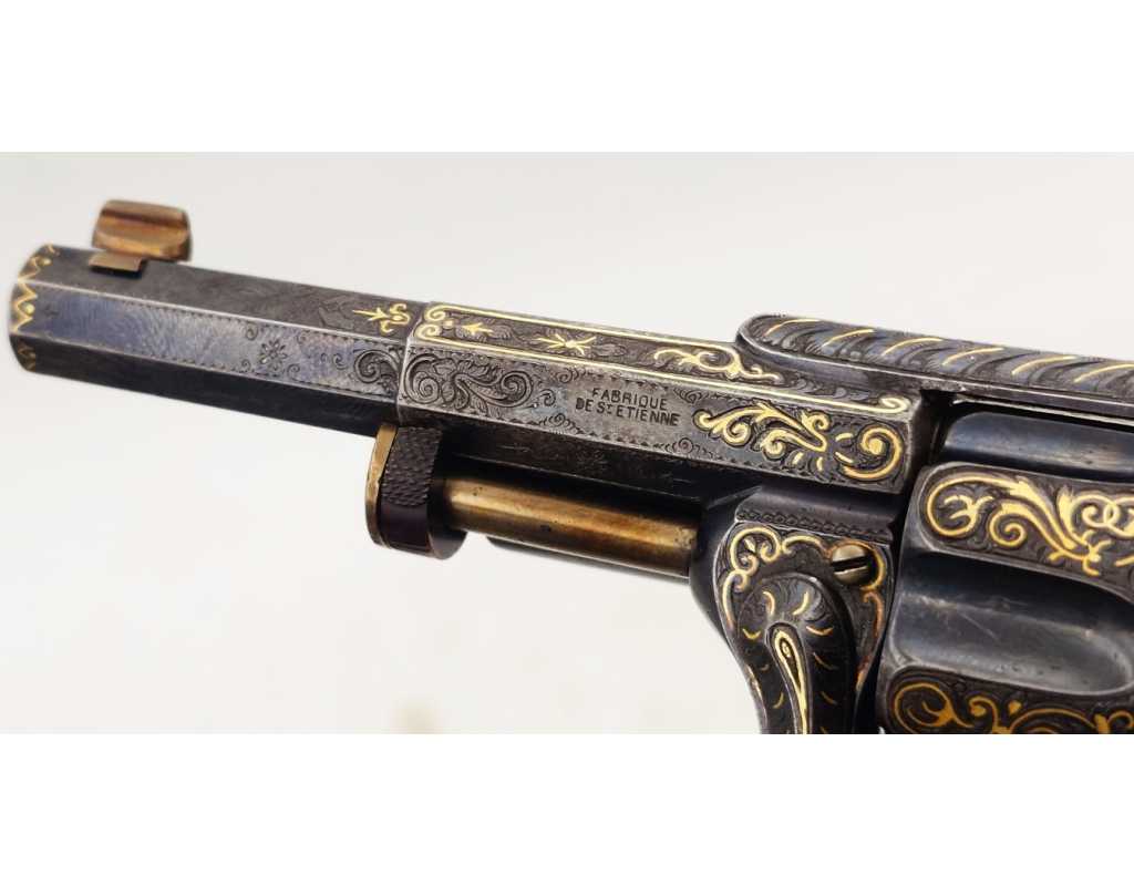 Armes de Poing REVOLVER DE LUXE SAINT-ÉTIENNE 1874 FAGNUS MAQUAIRE CALIBRE 320 - CADEAU DU MARÉCHAL FOCH À LOUIS MOUILLESEAUX -