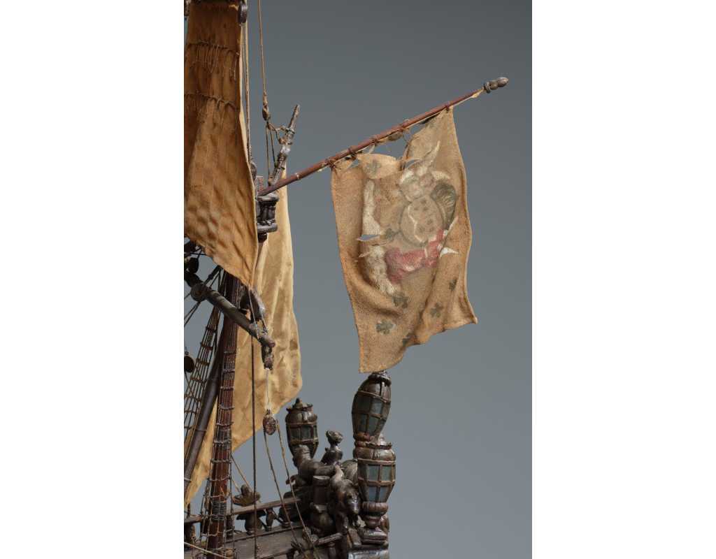 Catalogue Magasin MONUMENTALE MAQUETTE DU PRESTIGIEUX NAVIRE DE GUERRE LE SOLEIL ROYALE SYMBOLE DE LA PUISSANCE DE LOUIS XIV - F