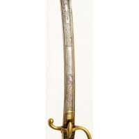 Armes Blanches UNIQUE SABRE D'OFFICIER D'ELITE DE L'ARTILLERIE DE MARINE WATERLOO PREMIER EMPIRE - RESTAURATION {PRODUCT_REFERE