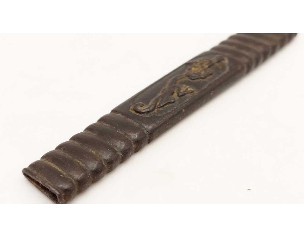 Art du Japon KOZUKA MANCHE COUTEAU POUR SABRE JAPONAIS  EN  FER / DRAGON ET GODRONS JAPON XVIIIè {PRODUCT_REFERENCE} - 5
