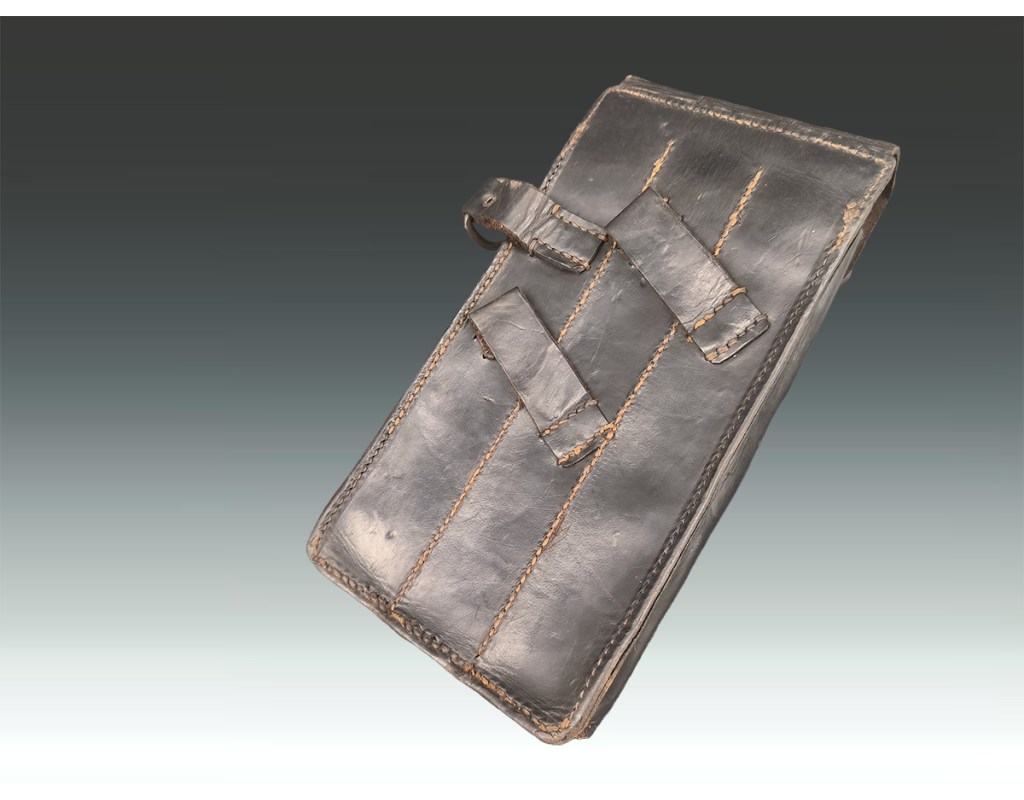 Militaria WW2 MP 40 PORTE CHARGEUR CUIR MP40 {PRODUCT_REFERENCE} - 2