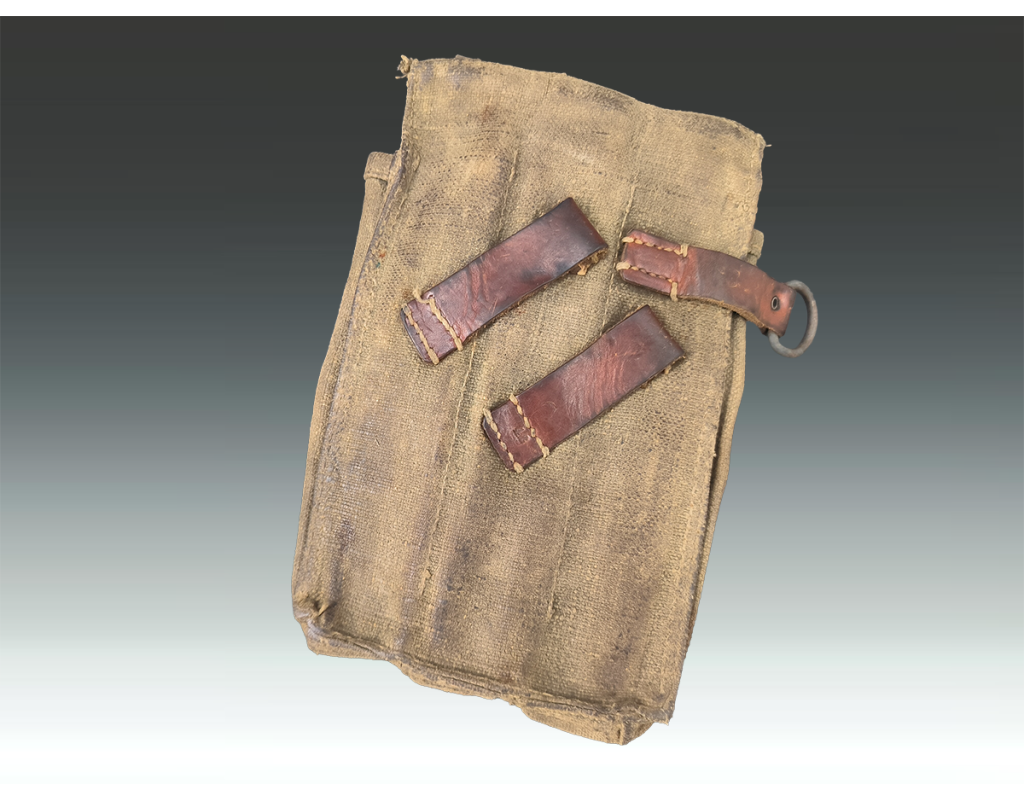 Militaria WW2 MP 40 PORTE CHARGEUR TOILE CACHOU MP40 {PRODUCT_REFERENCE} - 1