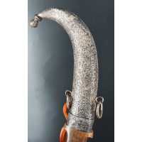 Armes Blanches POIGNARD MAROCAIN XVIIIè KHENDJER EN VERMEIL - GRIFFE DE LION DE LA GARDE NOIRE DES SULTANS {PRODUCT_REFERENCE}