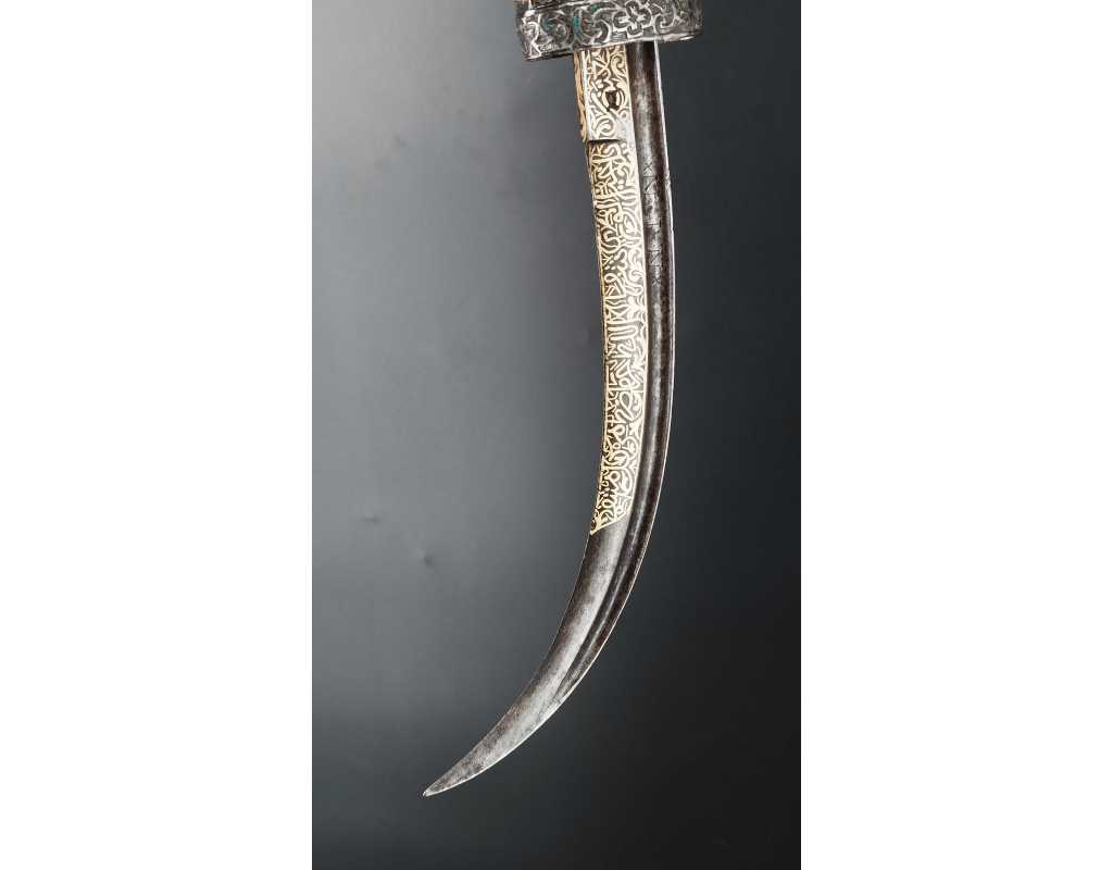 Armes Blanches POIGNARD MAROCAIN XVIIIè KHENDJER EN VERMEIL - GRIFFE DE LION DE LA GARDE NOIRE DES SULTANS {PRODUCT_REFERENCE}