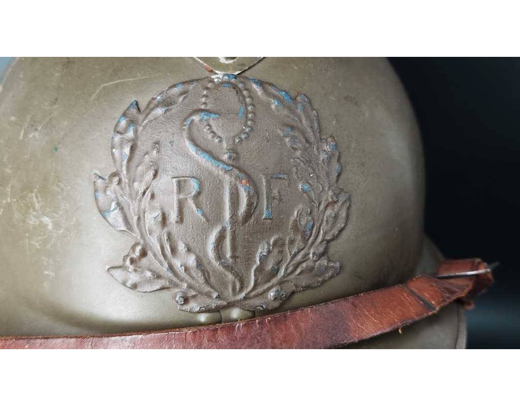 Militaria CASQUE ADRIAN SERVICE DE SANTE MODELE 1926 AVEC GRANDE RONDACHE ATTRIBUT DU MODELE 1915 {PRODUCT_REFERENCE} - 5
