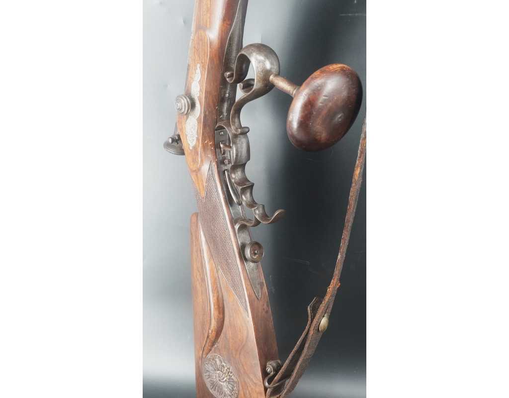 Armes Longues CARABINE DE TIR A PERCUSSION POUR GAUCHER CALIBRE 10.4MM PAR MANZONI A LUGANO vers 1850 - SUISSE XIXè {PRODUCT_