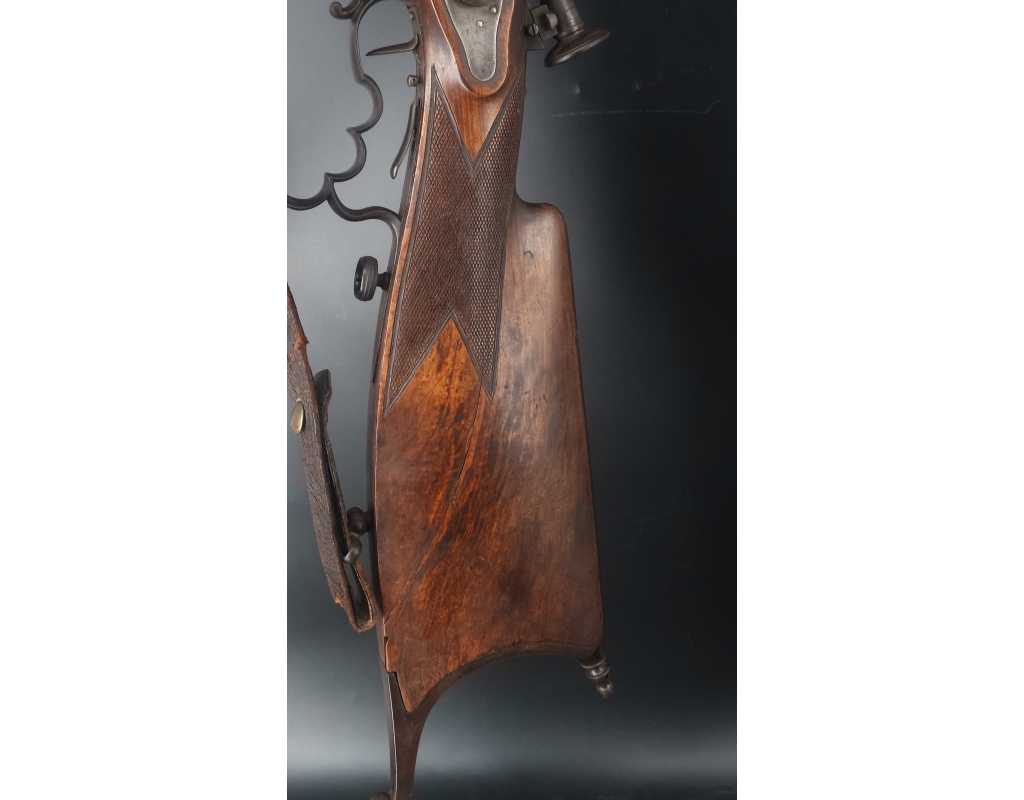 Armes Longues CARABINE DE TIR A PERCUSSION POUR GAUCHER CALIBRE 10.4MM PAR MANZONI A LUGANO vers 1850 - SUISSE XIXè {PRODUCT_