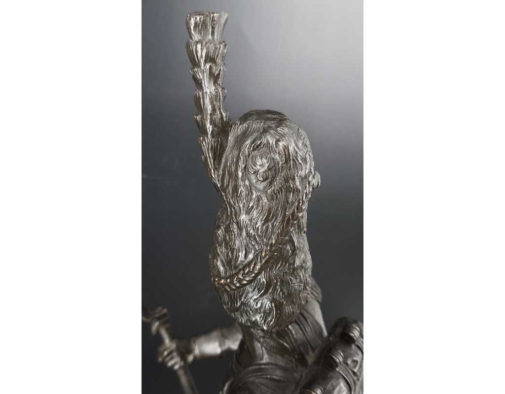 ANTIQUITES GRENADIER DE LA VIEILLE GARDE IMPEIRALE DE NAPOLEON Ier BRONZE SOLDAT PAR LUCA MADRASSI 1848 - 1919 {PRODUCT_REFERENC
