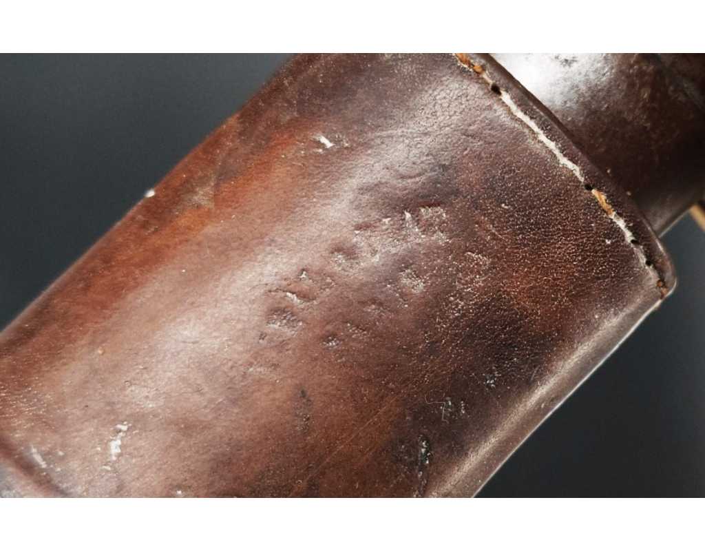 Armes Blanches SABRE OFFICIER D'ARTILLERIE MODÈLE 1822 - 1899 LAME 90CM COULAUX KLINGENTHAL - FRANCE IIIè RÉPUBLIQUE {PRODUCT_