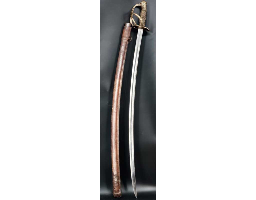 Armes Blanches SABRE OFFICIER D'ARTILLERIE MODÈLE 1822 - 1899 LAME 90CM COULAUX KLINGENTHAL - FRANCE IIIè RÉPUBLIQUE {PRODUCT_