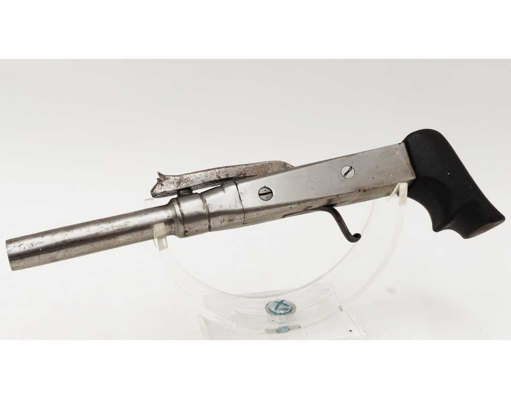Armes de Poing CURIEUX PISTOLET DIT DE BOTTE À PERCUSSION ET À COFFRE FIN XIXè {PRODUCT_REFERENCE} - 1