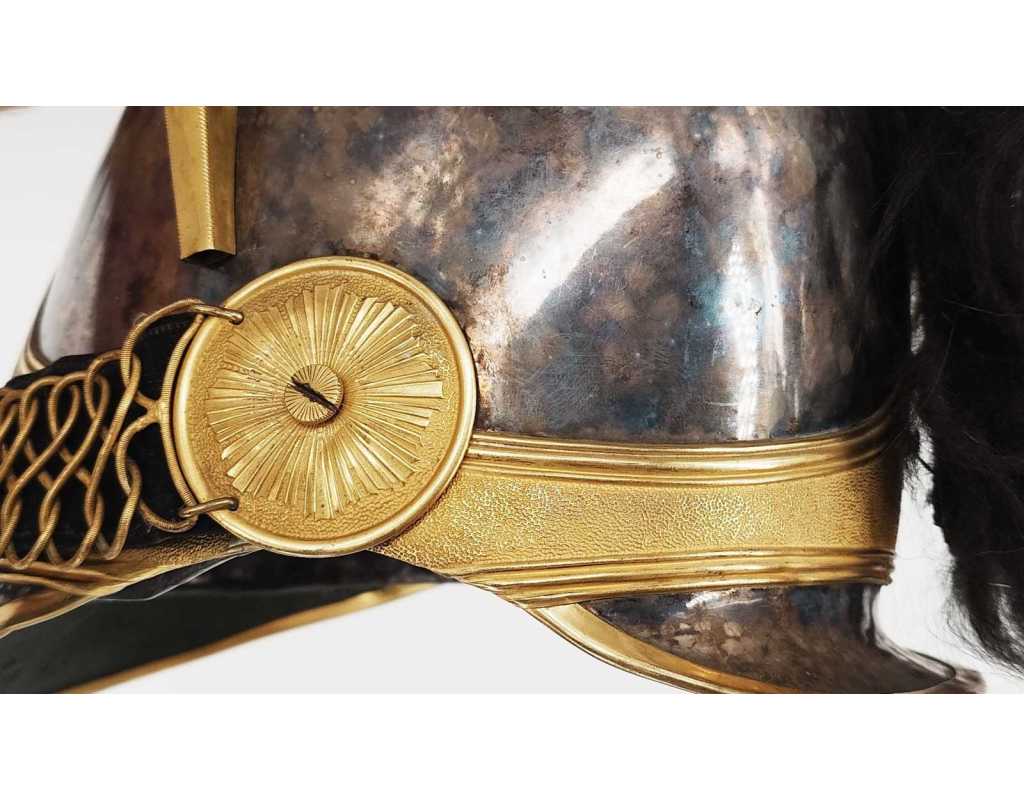 Militaria CASQUE ET CUIRASSE D'OFFICIER DE CUIRASSIERS DE LA GARDE ROYALE MODÈLE 1825 - FRANCE RESTAURATION {PRODUCT_REFERENCE}
