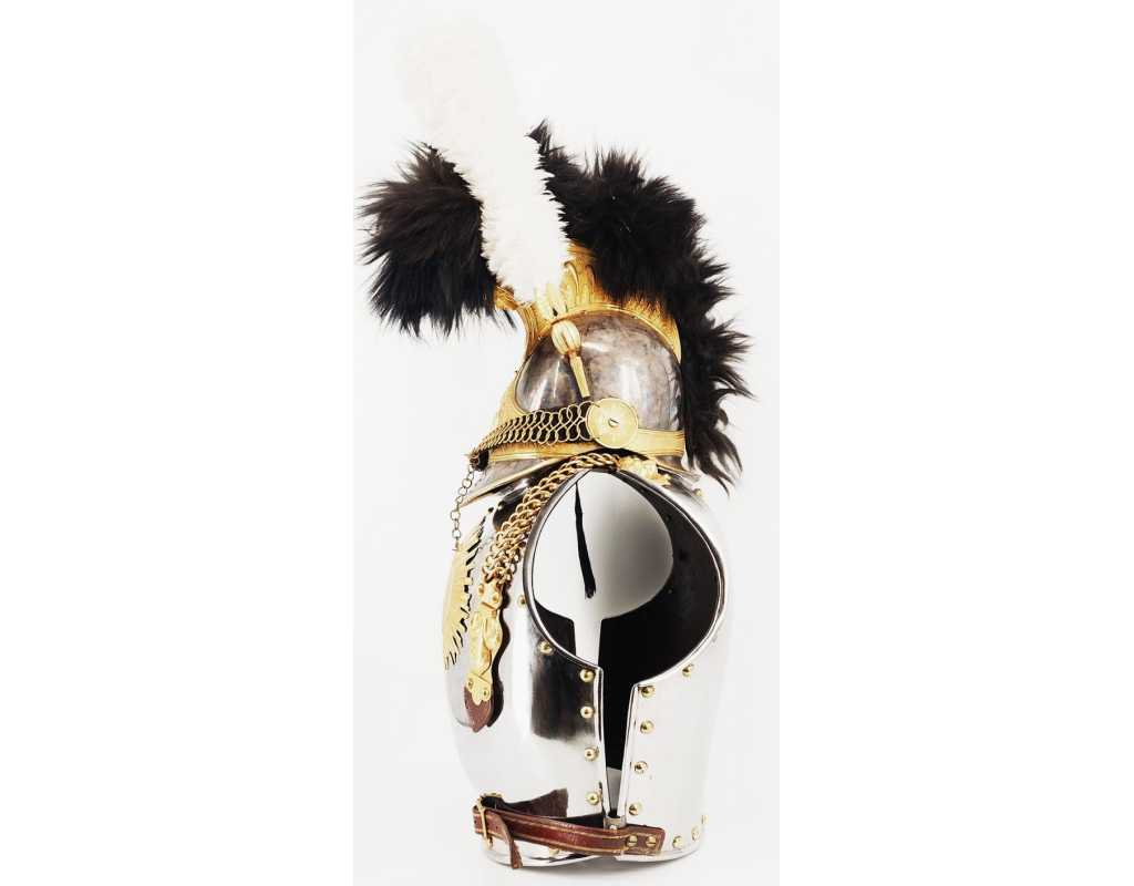 Militaria CASQUE ET CUIRASSE D'OFFICIER DE CUIRASSIERS DE LA GARDE ROYALE MODÈLE 1825 - FRANCE RESTAURATION {PRODUCT_REFERENCE}