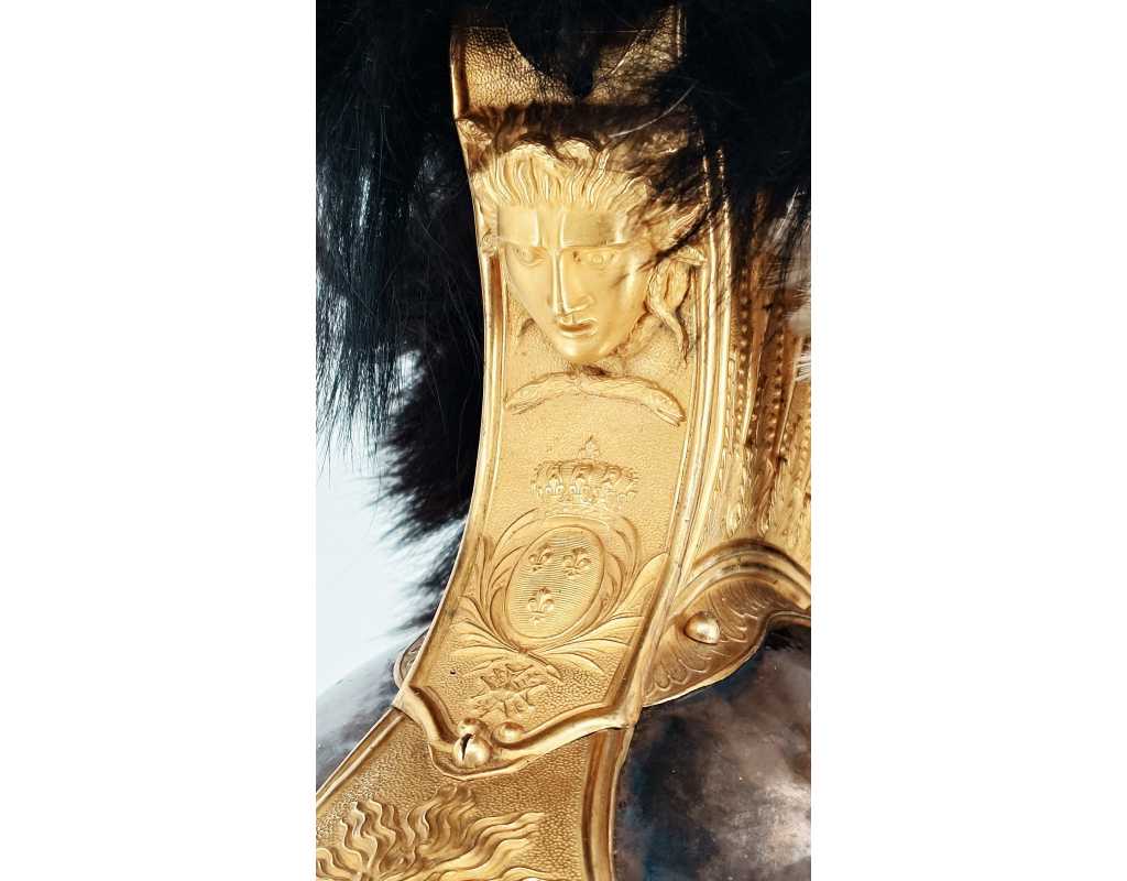 Militaria CASQUE ET CUIRASSE D'OFFICIER DE CUIRASSIERS DE LA GARDE ROYALE MODÈLE 1825 - FRANCE RESTAURATION {PRODUCT_REFERENCE}
