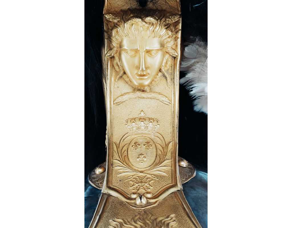 Militaria CASQUE ET CUIRASSE D'OFFICIER DE CUIRASSIERS DE LA GARDE ROYALE MODÈLE 1825 - FRANCE RESTAURATION {PRODUCT_REFERENCE}
