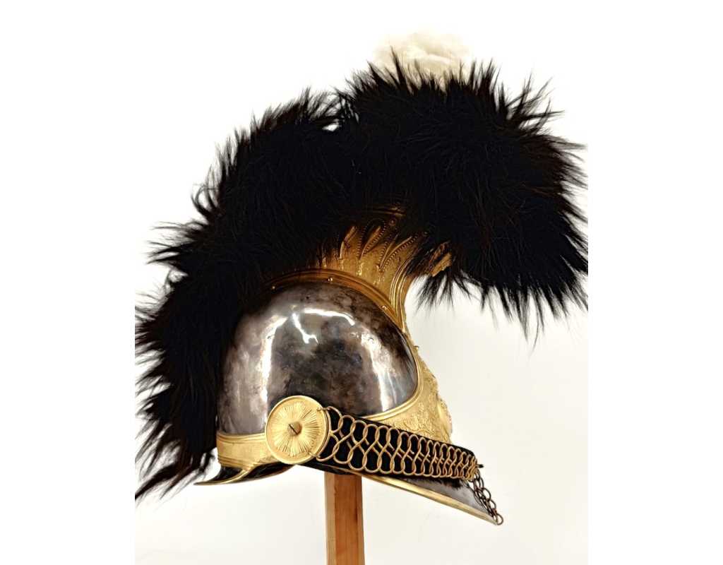 Militaria CASQUE ET CUIRASSE D'OFFICIER DE CUIRASSIERS DE LA GARDE ROYALE MODÈLE 1825 - FRANCE RESTAURATION {PRODUCT_REFERENCE}
