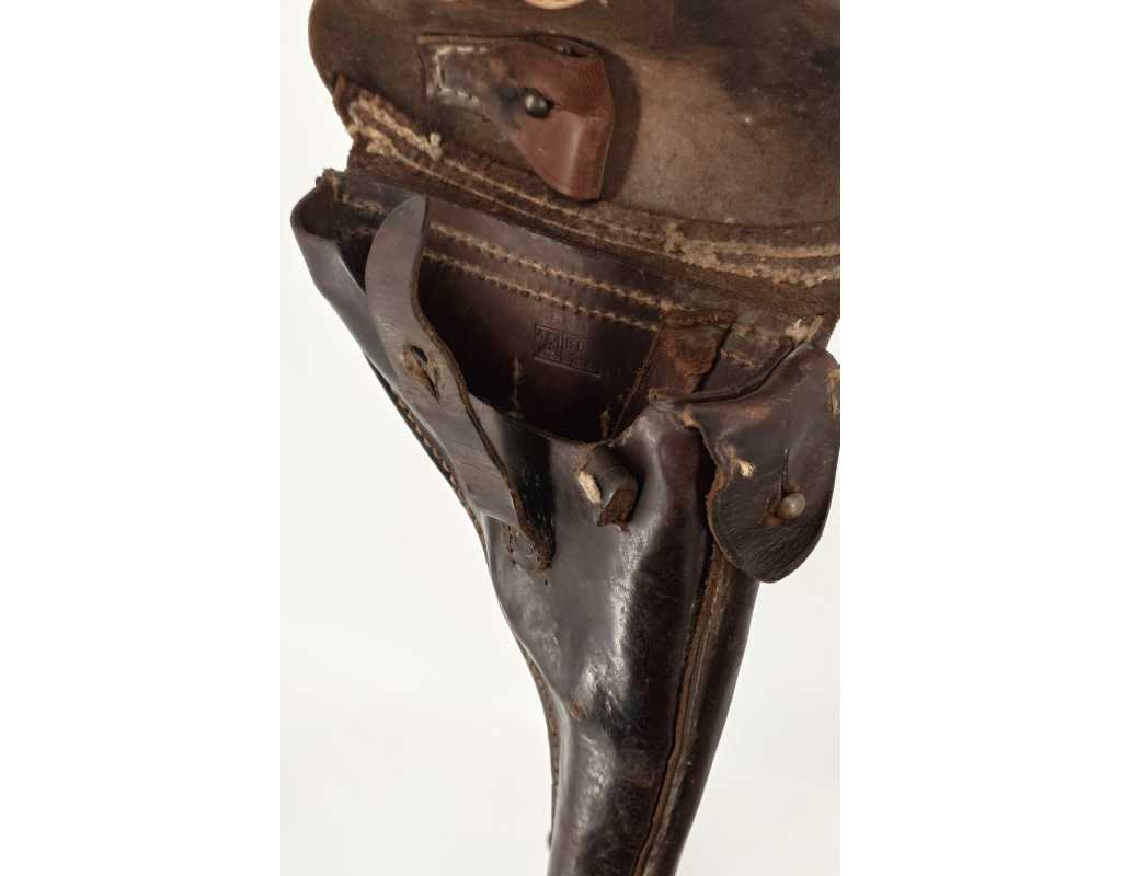 Militaria WW1 PLANCHETTE + ÉTUI CROSSE MILITAIRE POUR PISTOLET LUGER ARTILLERIE - ALLEMAGNE PREMIERE GUERRE MONDIALE - 17