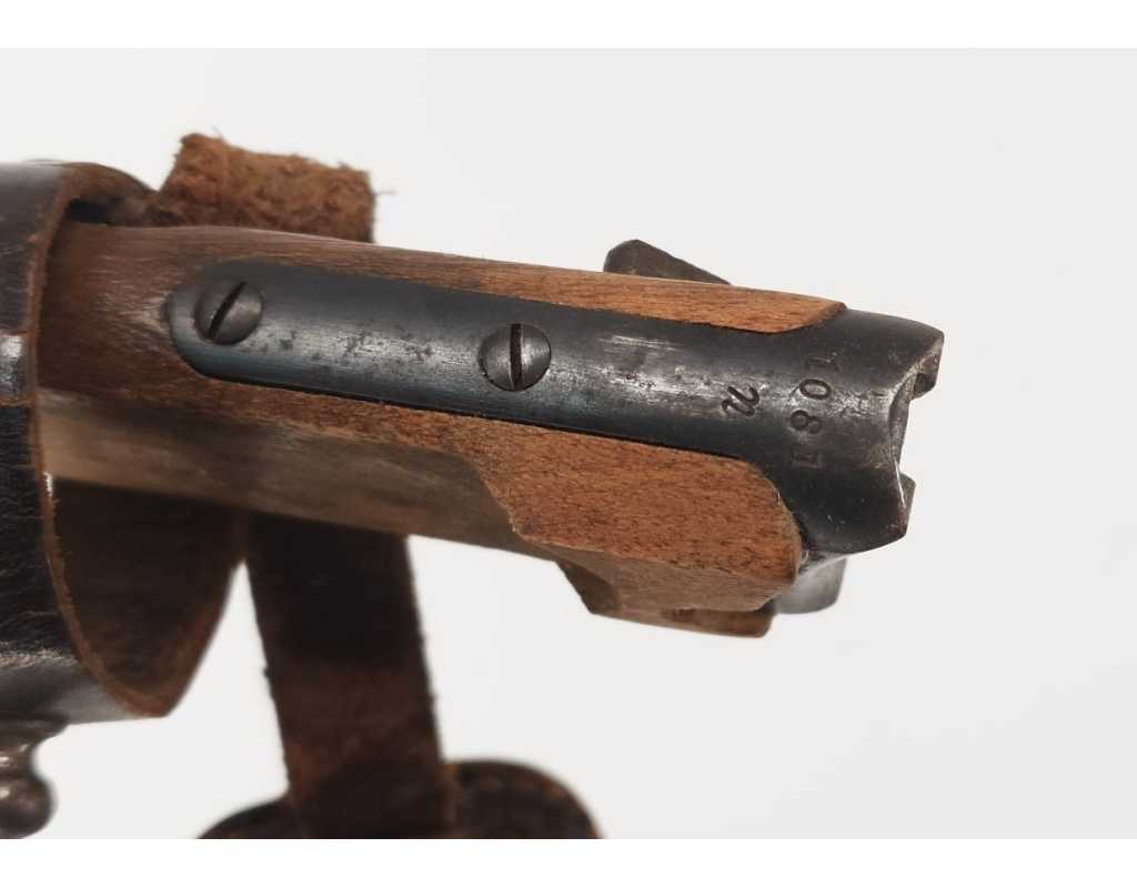 Militaria WW1 PLANCHETTE + ÉTUI CROSSE MILITAIRE POUR PISTOLET LUGER ARTILLERIE - ALLEMAGNE PREMIERE GUERRE MONDIALE - 15