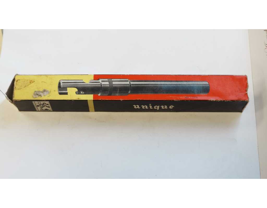 Pièces détachées en ligne REDUCTEUR DE SON SILENCIEUX MARQUE UNIQUE CARABINE 22LR FIXATION A BAIONNETTE {PRODUCT_REFERENCE}