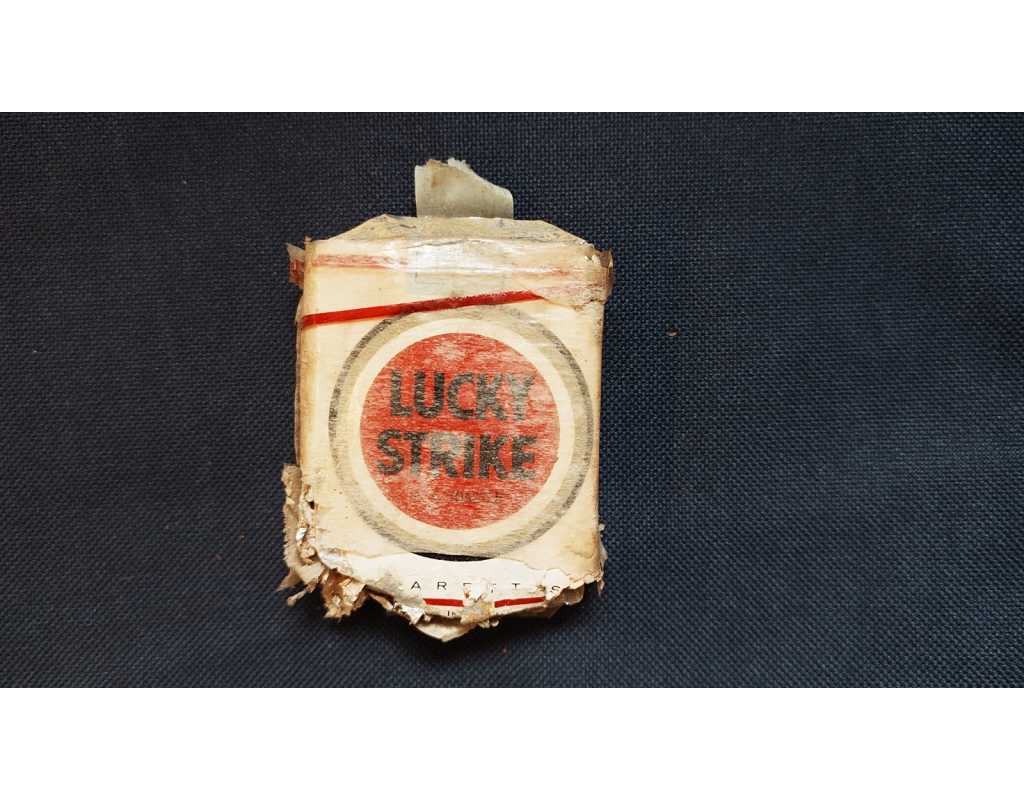 Militaria WW2 1944 LUCKY STRIKE PAQUET PLEIN {PRODUCT_REFERENCE} - 1