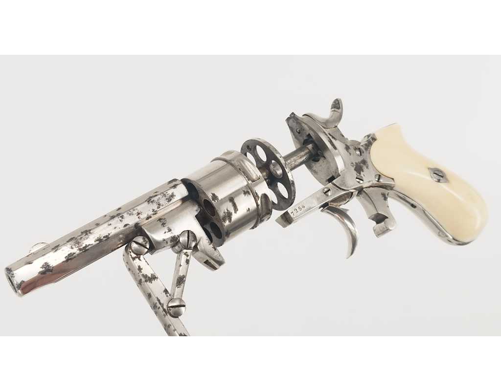 Armes de Poing REVOLVER GALAND PARIS 1868 CALIBRE 7MM PERCUSSION CENTRALE - FRANCE XIXè {PRODUCT_REFERENCE} - 6