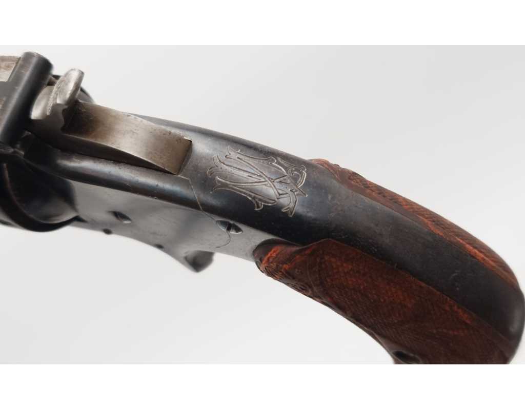 Armes de Poing REVOLVER SMITH ET WESSON No 1-1/2 SIMPLE ACTION CALIBRE 32 S&W - USA XIXè {PRODUCT_REFERENCE} - 14