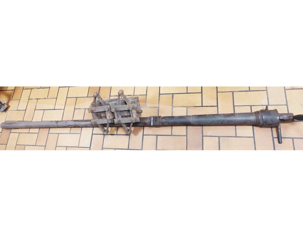 Armes d'Épaule CANADIER DE BARQUE DARNE MODÈLE 1896 CALIBRE 50 SUR AFFUT RESSORTS - 1