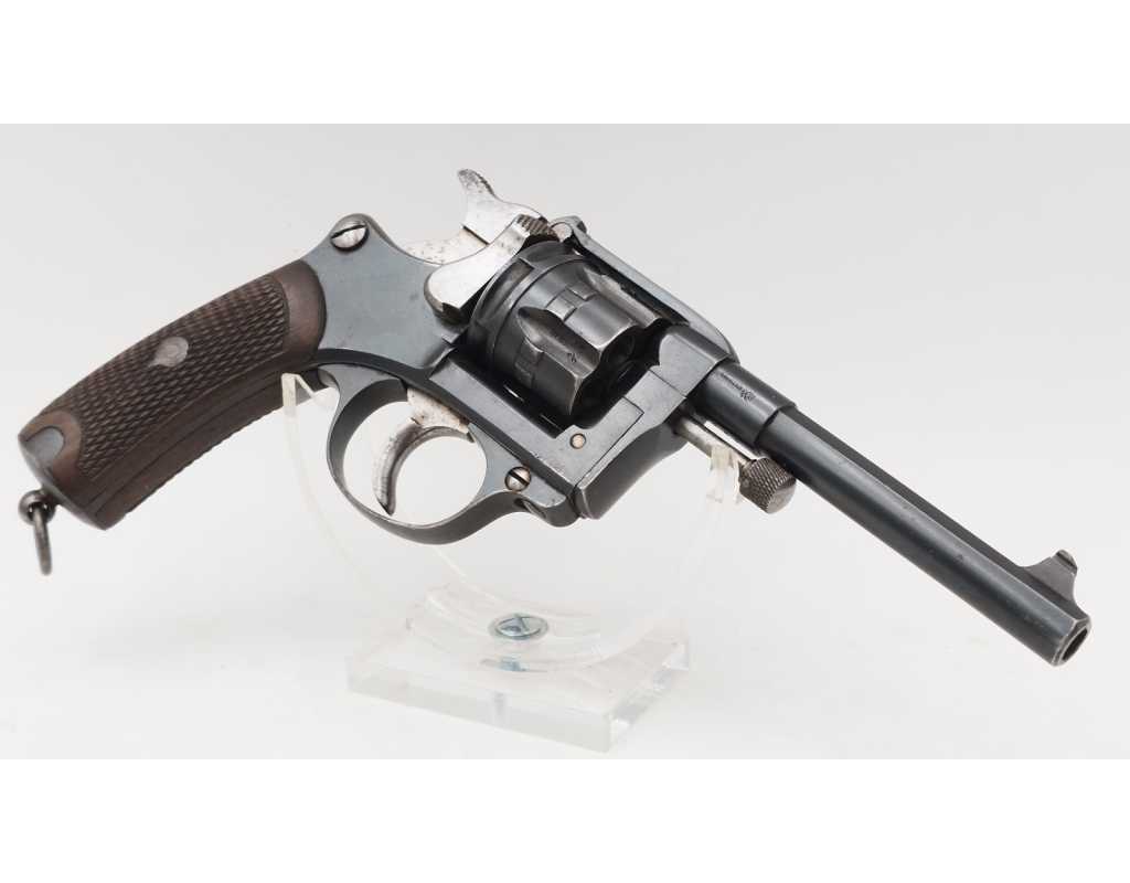 Armes de Poing REVOLVER MODÈLE 1892 FABRICATION CIVIL G.J. À SAINT-ÉTIENNE CALIBRE 8x27R / 8MM 92 - France XIXè - 1