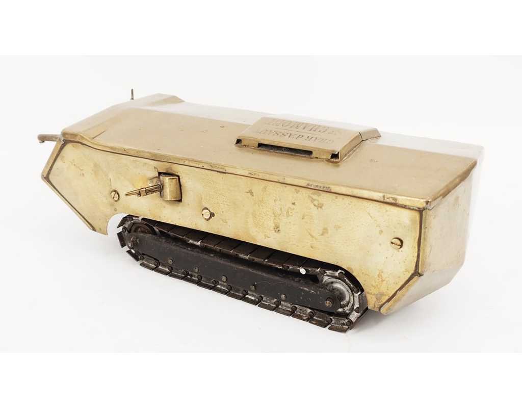 Antiquités JOUET MÉCANIQUE MARQUETTE DU CHAR SAINT CHAMOND 1916 - FRANCE début XXè - 4