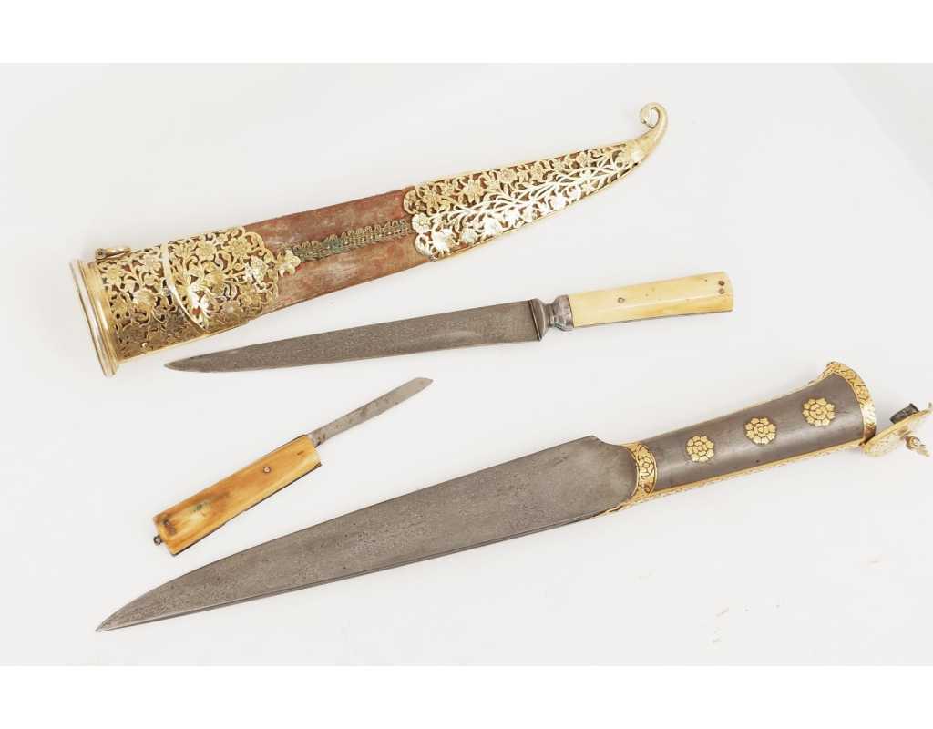 Armes Blanches POIGNARD TURQUIE OTTOMANE OU IRAN QAJAR XIXè DAMAS WOOTZ PERSAN ET KOFTGARI EN OR 135302.2 - 1