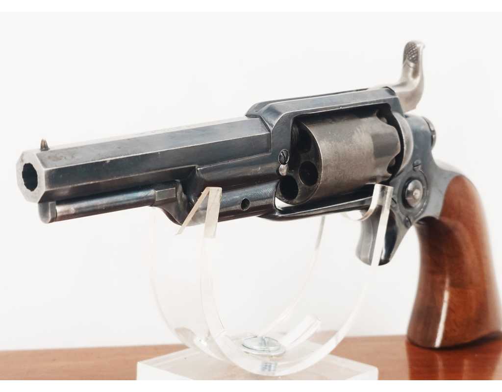 Armes de Poing CIVIL WAR REVOLVER COLT ROOTS SIDEHAMMER MODÈLE 1855 SIDE HAMMER POCKET Calibre 28 EN COFFRET AVEC NOTICE USA