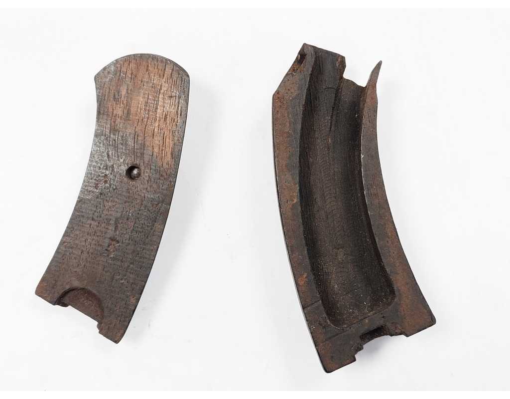 Pièces Détachées PAIRE DE PLAQUETTES AVEC VIS POUR REVOLVER MAS MODÈLE 1892 CALIBRE 8MM LEBEL - 3