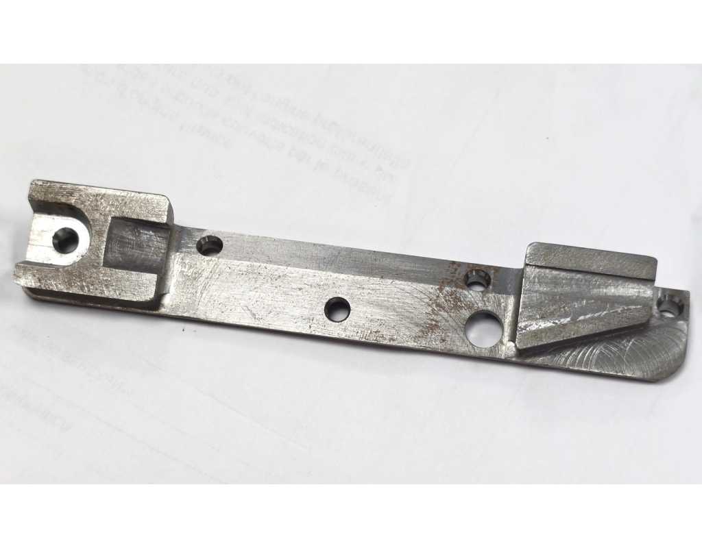 Pièces Détachées RAIL POUR MONTAGE DE LUNETTE APX 1915 POUR FUSIL LEBEL 1886 - 2