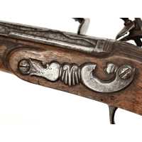 Armes de Poing IMPOSANT PISTOLET DE CAVALIER À SILEX SIGNÉ COULAUX DE VERO À MAICHE EN FRANCHE COMTÉ FRANCE 1720 - 1740 049880-1