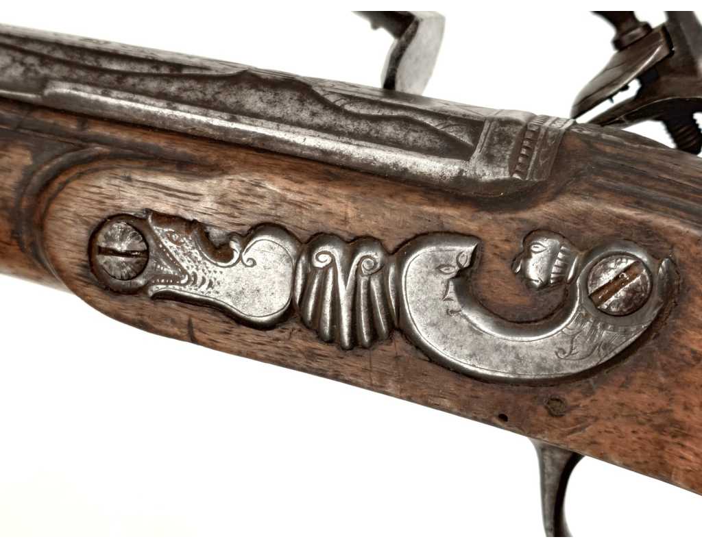 Armes de Poing IMPOSANT PISTOLET DE CAVALIER À SILEX SIGNÉ COULAUX DE VERO À MAICHE EN FRANCHE COMTÉ FRANCE 1720 - 1740 049880-1