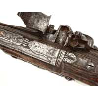 Armes de Poing IMPOSANT PISTOLET DE CAVALIER À SILEX SIGNÉ COULAUX DE VERO À MAICHE EN FRANCHE COMTÉ FRANCE 1720 - 1740 049880-1