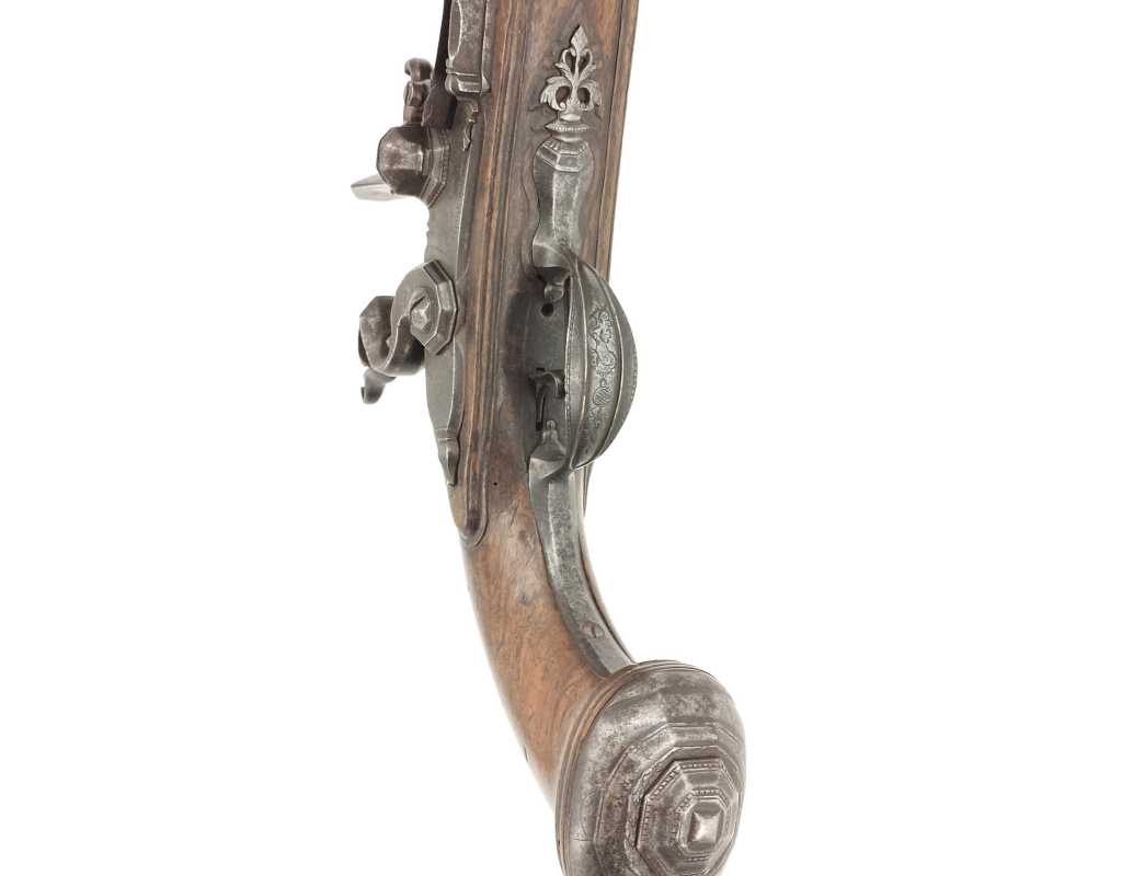 Armes de Poing IMPOSANT PISTOLET DE CAVALIER À SILEX SIGNÉ COULAUX DE VERO À MAICHE EN FRANCHE COMTÉ FRANCE 1720 - 1740 049880-1